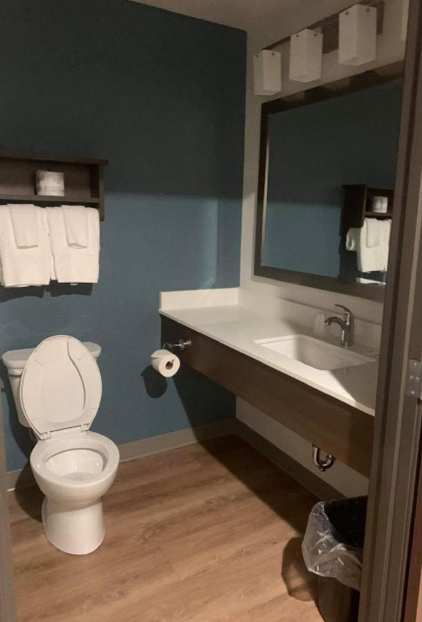 Woodspring Suites Columbus Urbancrest Grove City Buitenkant foto